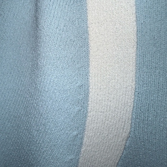 Adrienne Vittadini | NWT 3/4 Sleeve V-Neck Sweater - Size L - Picture 7 of 8